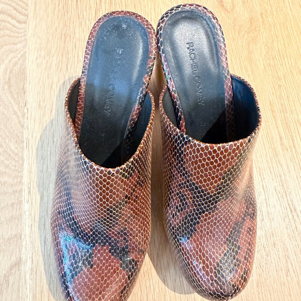 Rachel Comey Dakota Brown Snake Print Mules - Picture 2 of 5